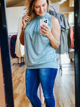 Load image into Gallery viewer, High Neck Pleat (dusty rose)