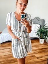 Load image into Gallery viewer, Feeling Free in White